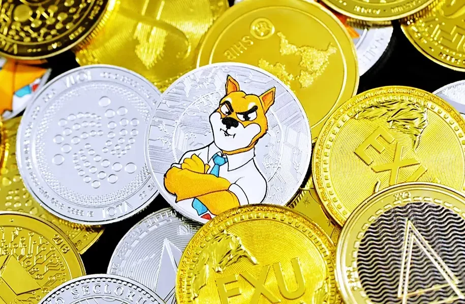 Shiba Inu: Trillionen von SHIB-Tokens inmitten der Memecoin-Turbulenzen in Bewegung