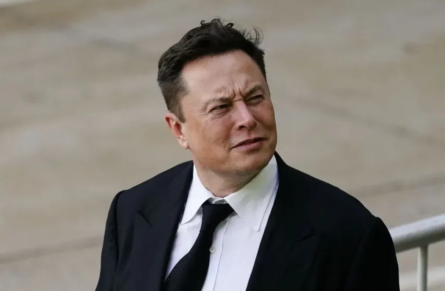 Die KI-Schlacht heizt sich auf: Elon Musks neues Startup tritt in den Kampf ein