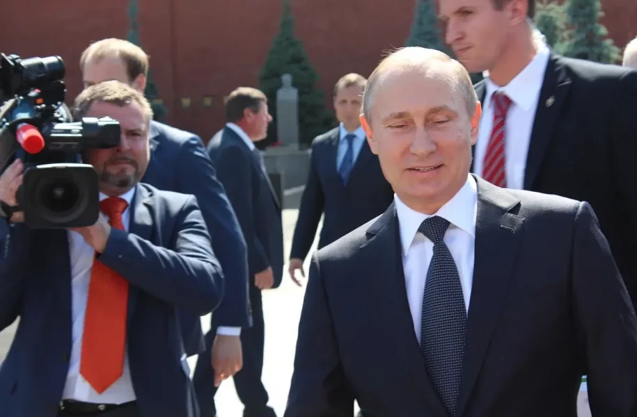 BRICS: Putin droht mit Verhaftung beim nächsten Kongress – Kommt er hin?