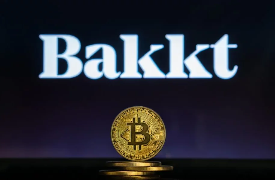 Bakkt folgt Robinhood und eToro bei der Entfernung von Altcoins