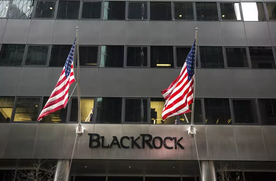 Blackrock Bitcoin ETF wird Grayscale übertreffen