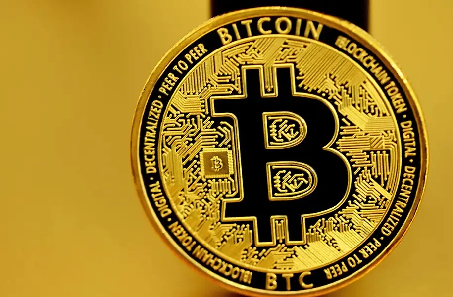 Bitcoin’s Latest Dip: Is It the Calm Before a Storm? – Bloomberg Expert Weighs-in