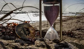 Bitcoin (BTC) Hourglass