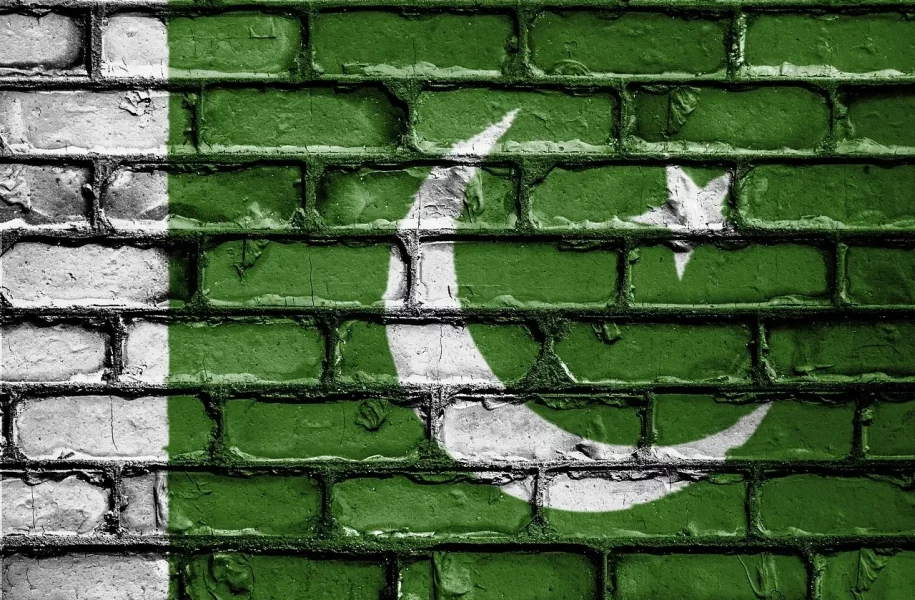 Pakistan Banks Go Blockchain for Better Customer Experience and AML