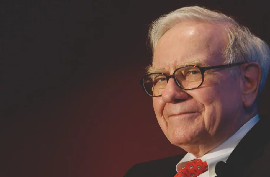 Warren Buffett’s Reassuring Words on the Future of the U.S. Dollar