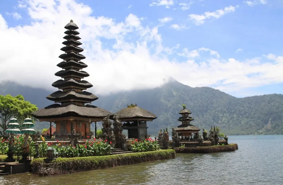 Bali Bans Cryptocurrency Payments, Tourist Backlash Ensues