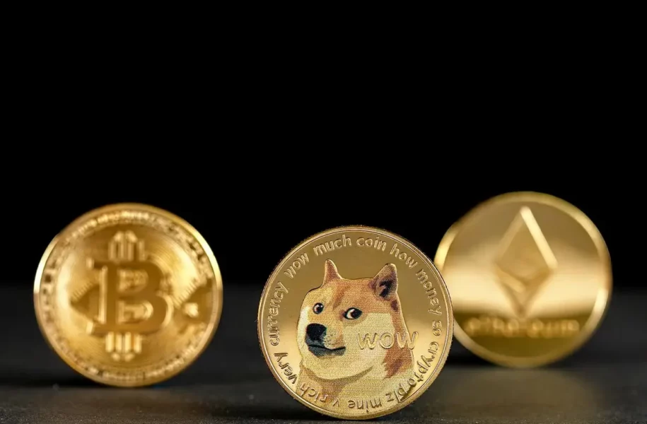 Crypto Analyst Forecasts Potential Surges for Dogecoin, Ethereum, and Bitcoin