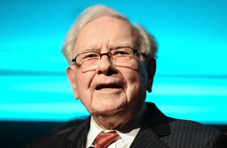 Warren Buffett Warns Against AI Deepfakes and Scams